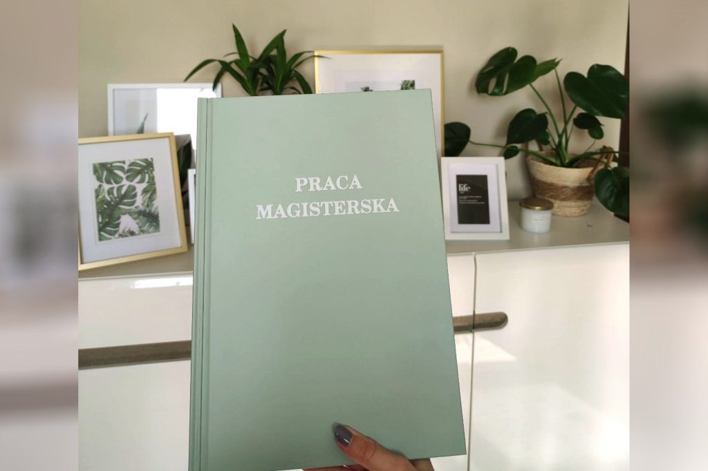 miętowa oprawa pracy