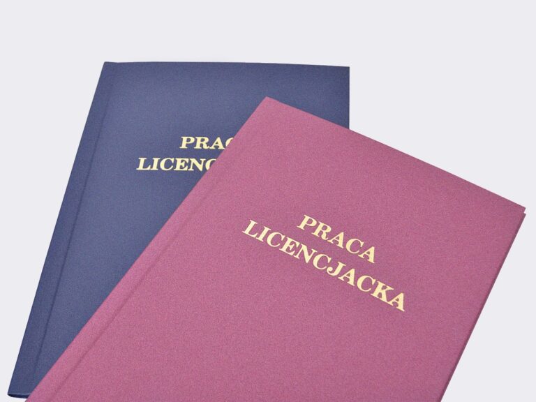 Brokatowa okładka pracy dyplomowej – elegancja, która robi wrażenie
