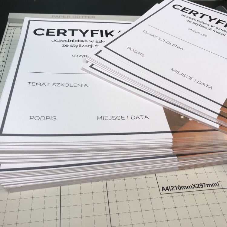 dyplomy-na-zamowienie dyplomy-na-zamowienie