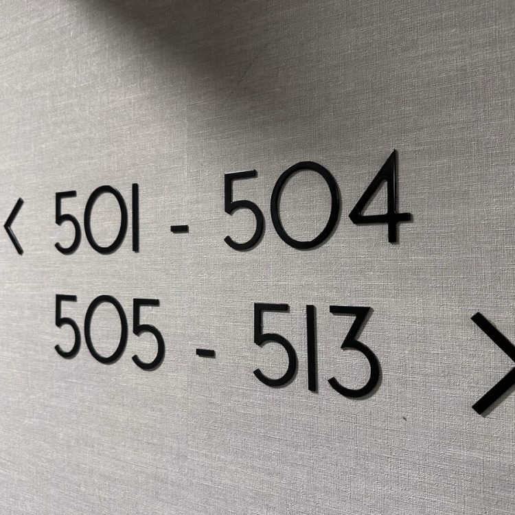 litery z plexi-1 litery z plexi-1