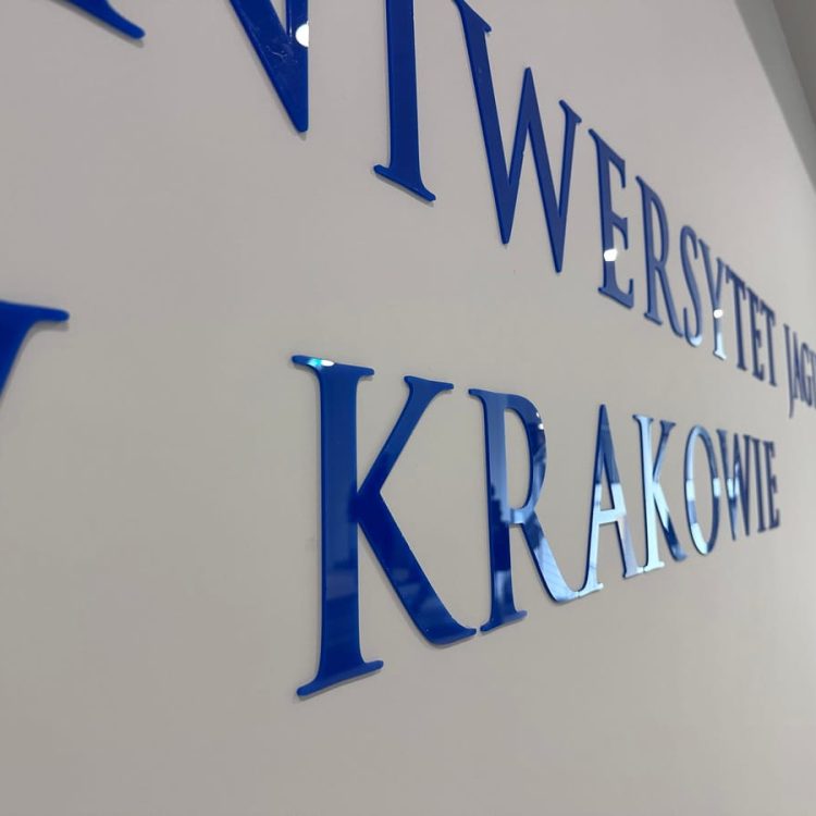 litery z plexi-5 litery z plexi-5